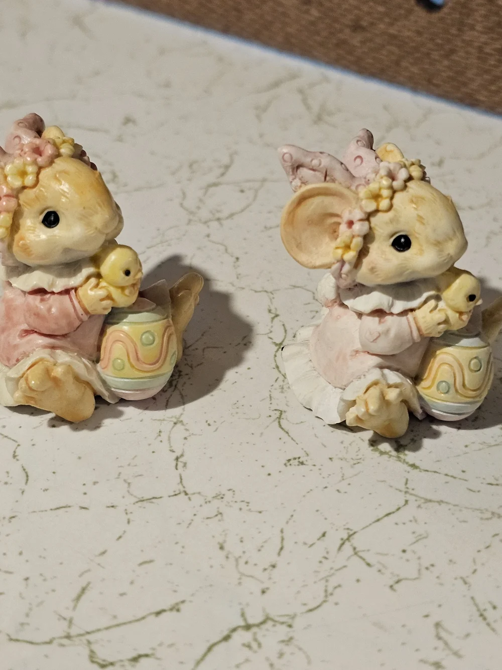 Vintage Pastel Mouse Figurines with Chicks - Pink & Cream